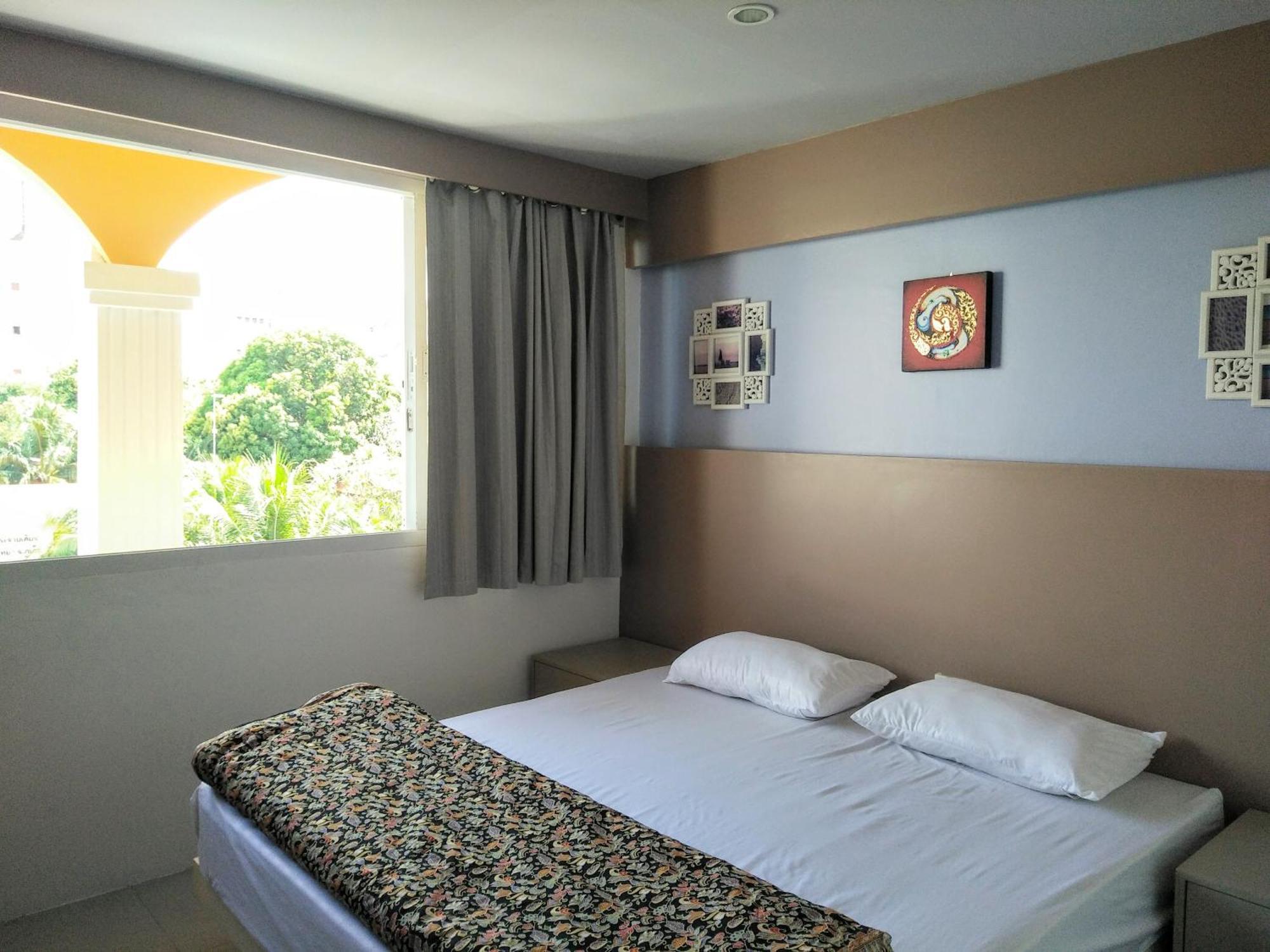 In Phuket House Hotel Exterior foto