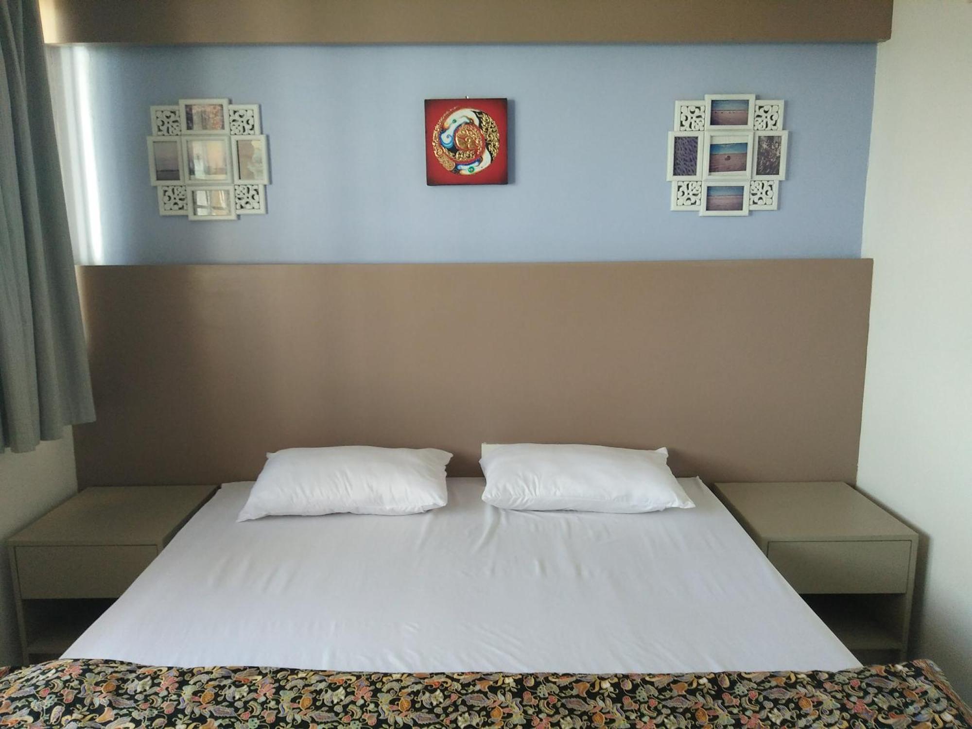 In Phuket House Hotel Exterior foto