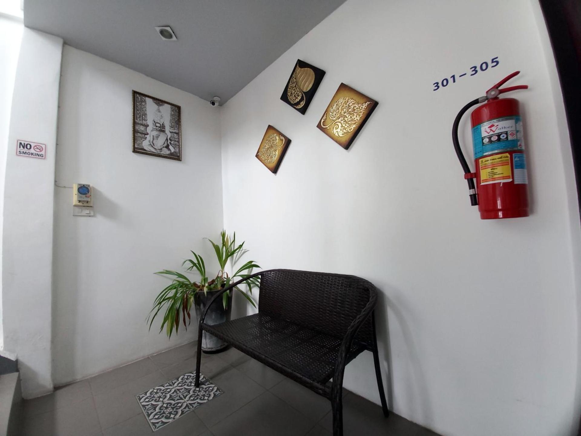 In Phuket House Hotel Exterior foto